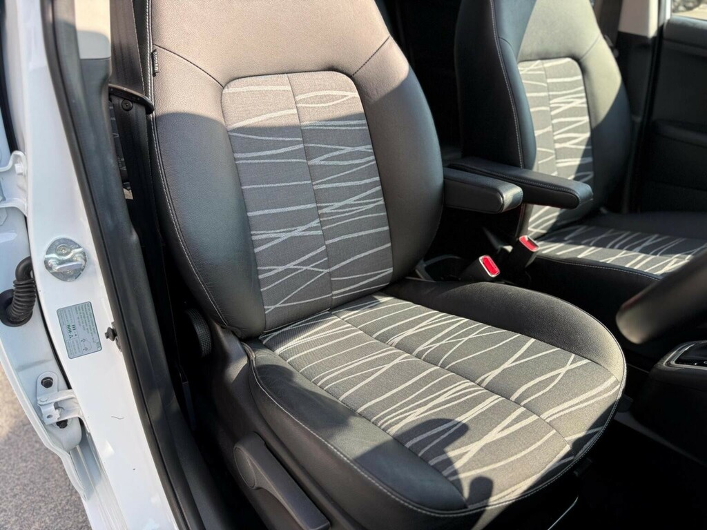 Kia Venga 3 Automatic Grey #38