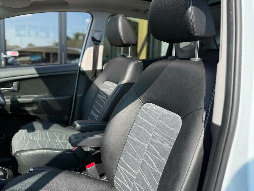 Kia Venga 3 Automatic Grey #46