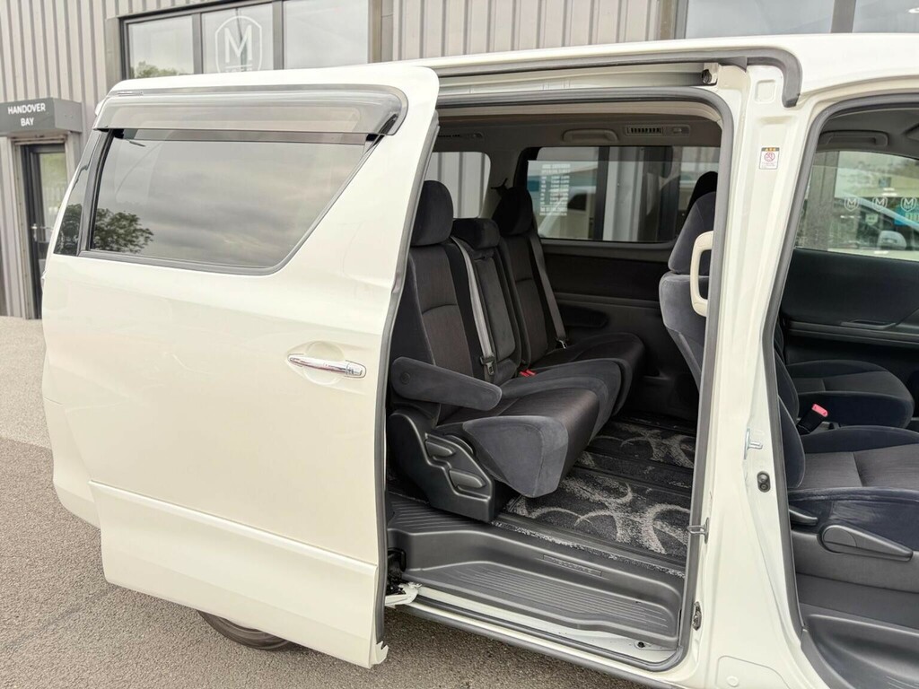 Toyota Vellfire 2.4Z 8 Seater White #5