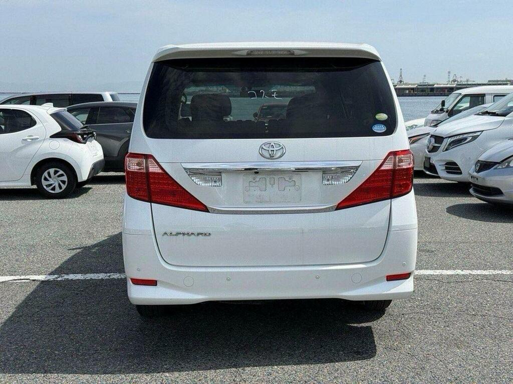 Toyota Alphard 2.4 240G 7 Seater White #5
