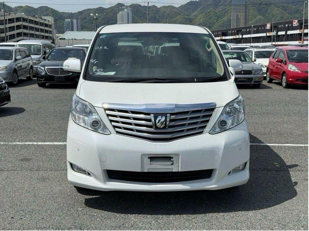 Toyota Alphard 2.4 240G 7 Seater White #4