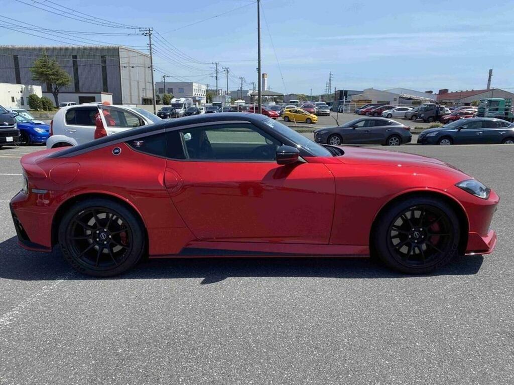 Nissan 350Z Z Nismo Red #5