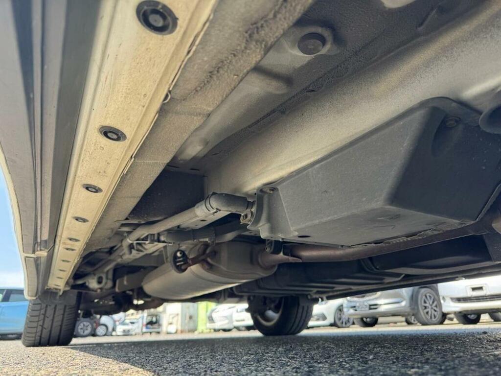 Toyota Vellfire 240 Z Hi Grade Fresh Import 59Reg 2.4 Grey #21