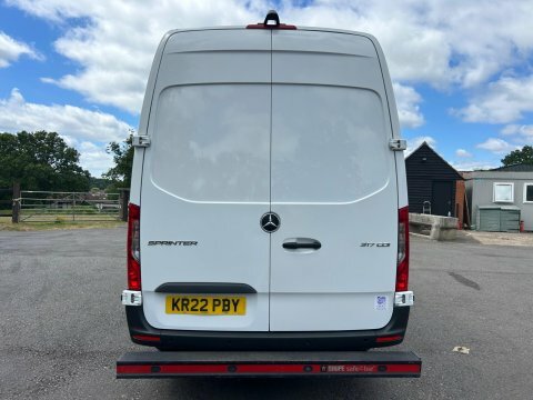 Mercedes-Benz Sprinter 2.0 317 Cdi KR22PBY White #5