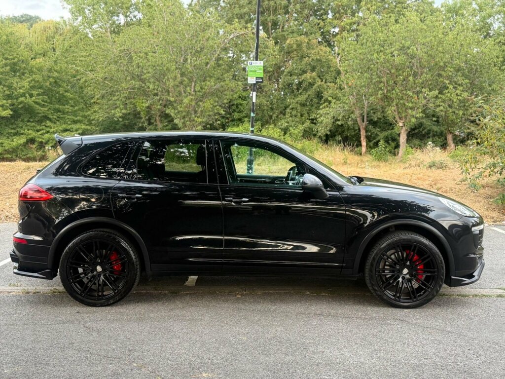 Porsche Cayenne 3.0 Td V6 Tiptronics 4Wd Euro 6 Ss YF16FNW Black #3
