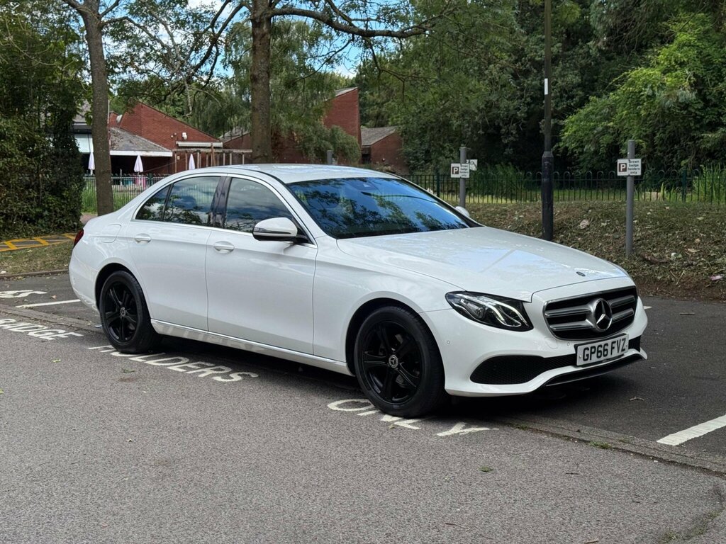 Mercedes-Benz E Class 2.0 E220d Se G-tronic Euro 6 Ss White