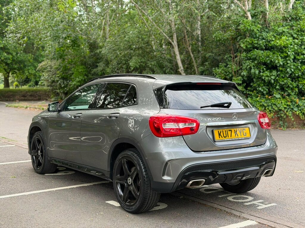 Mercedes-Benz GLA Class 2.1 Gla200d Amg Line 7G-dct Euro 6 Ss Grey #5