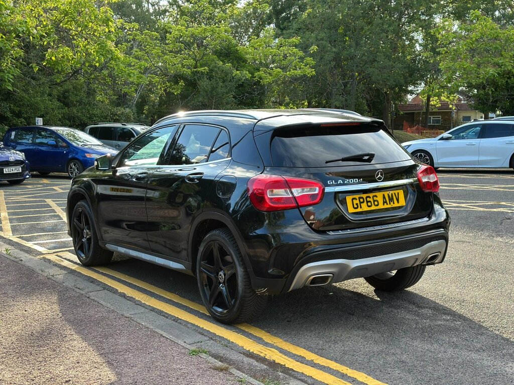 Mercedes-Benz GLA Class 2.1 Gla200d Amg Line Euro 6 Ss Black #6
