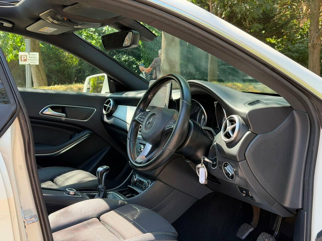 Mercedes-Benz CLA Class 1.6 Cla180 Sport Shooting Brake White #6