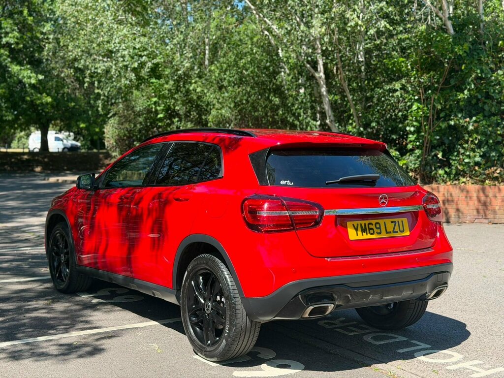 Mercedes-Benz GLA Class 1.6 Gla180 Urban Edition 7G-dct Euro 6 Ss Red #6