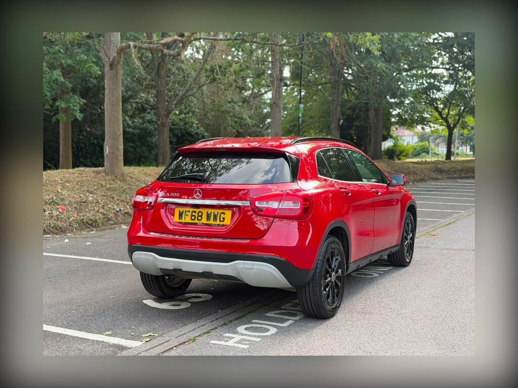 Mercedes-Benz GLA Class 1.6 Gla200 Se Euro 6 Ss Red #3