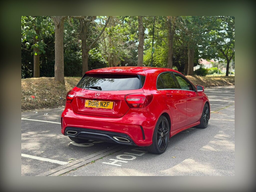Mercedes-Benz A Class 1.5 A180d Amg Line Euro 6 Ss Red #2