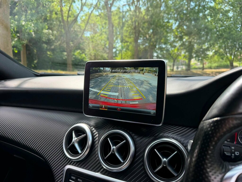 Mercedes-Benz A Class A 180 D Sport Sat Nav 20 Road Tax Parking Sensors White #20
