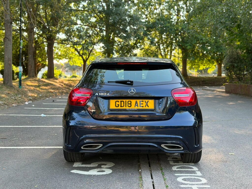 Mercedes-Benz A Class 1.5 A180d Amg Line Premium 7G-dct Euro 6 Ss 5 Blue #5