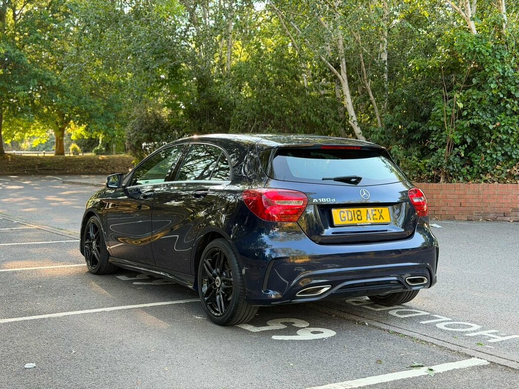 Mercedes-Benz A Class 1.5 A180d Amg Line Premium 7G-dct Euro 6 Ss 5 Blue #6