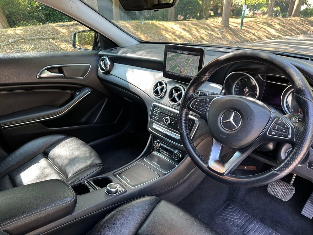Mercedes-Benz GLA Class Gla 200 Se Grey #11