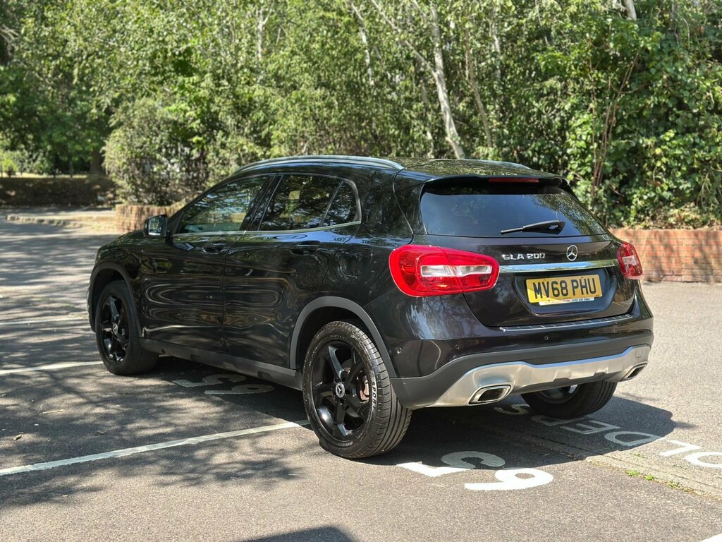 Mercedes-Benz GLA Class 1.6 Gla200 Sport Executive 7G-dct Euro 6 Ss 5 Black #5