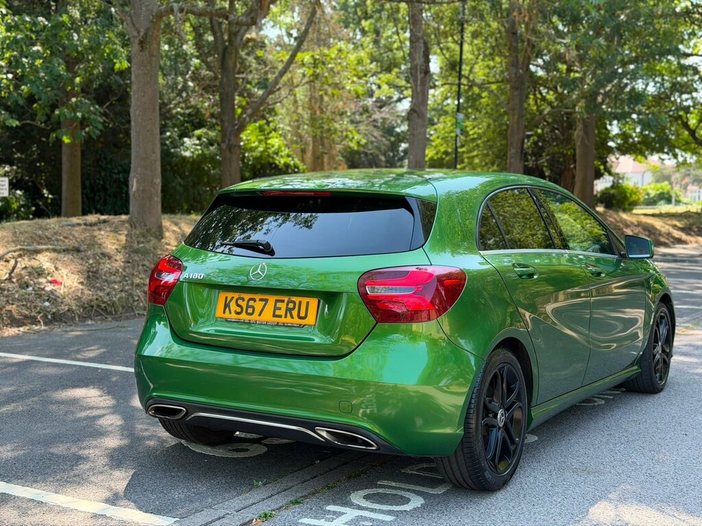 Mercedes-Benz A Class 1.6 A180 Sport Edition 7G-dct Euro 6 Ss Green #4