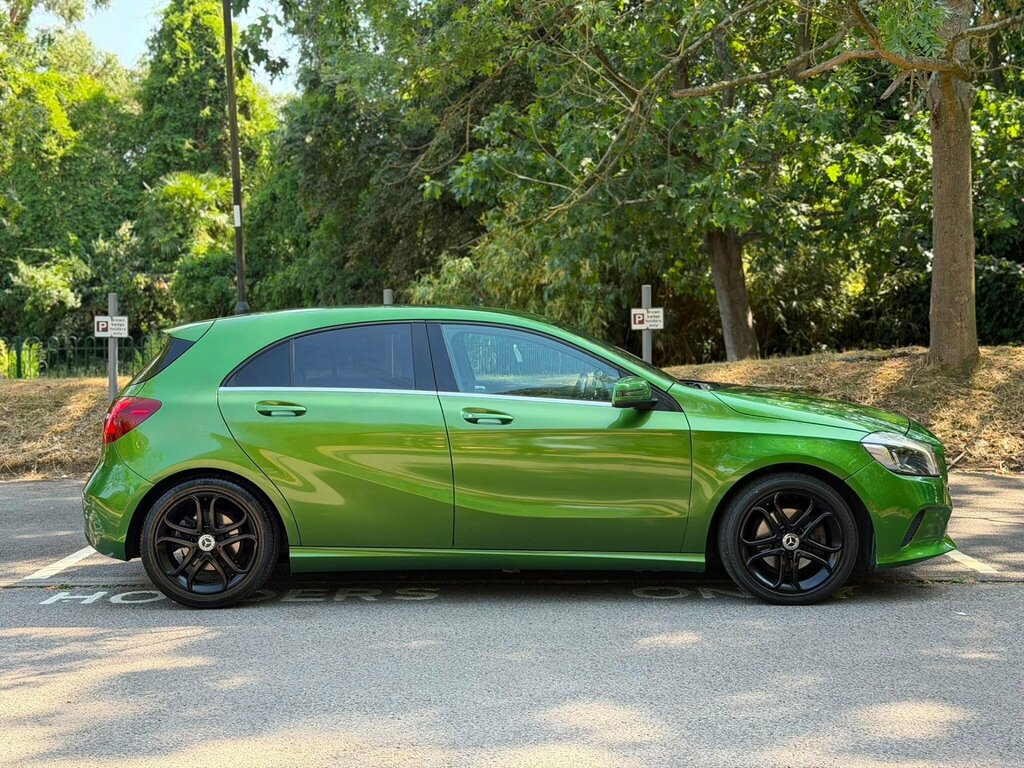 Mercedes-Benz A Class 1.6 A180 Sport Edition 7G-dct Euro 6 Ss Green #3
