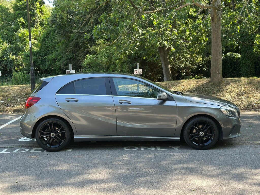Mercedes-Benz A Class 1.6 A200 Sport Edition Euro 6 Ss Grey #3