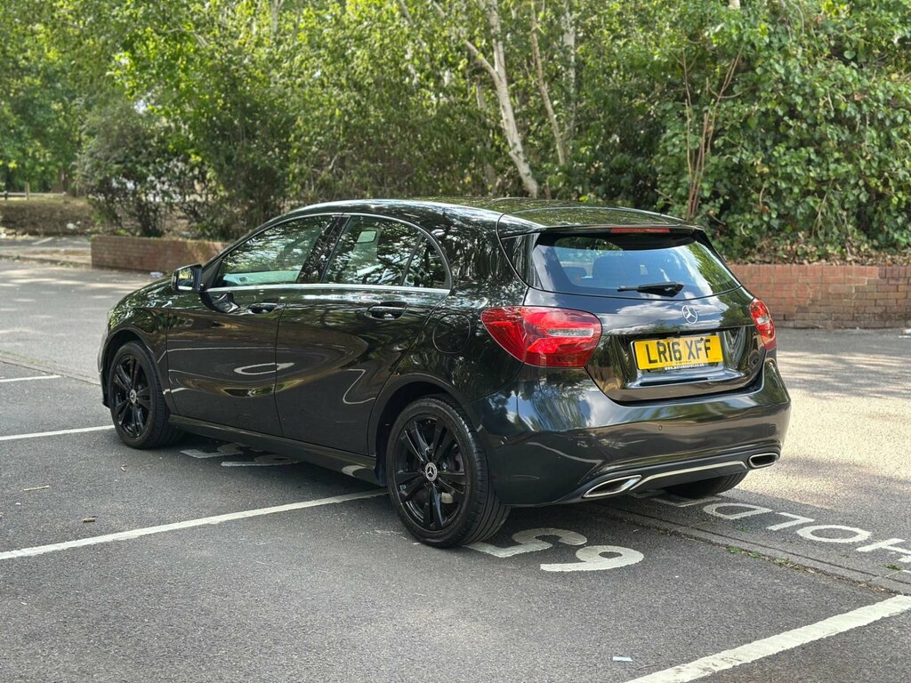Mercedes-Benz A Class 1.5 A180d Sport Premium Euro 6 Ss Black #5