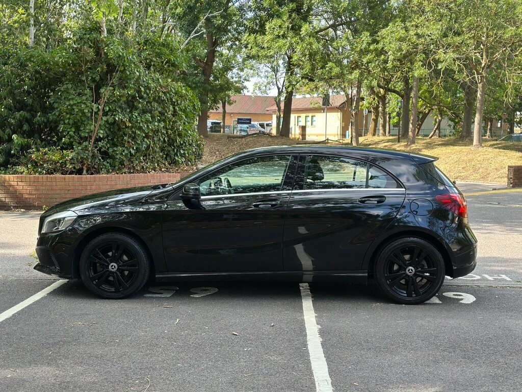 Mercedes-Benz A Class 1.5 A180d Sport Premium Euro 6 Ss Black #6
