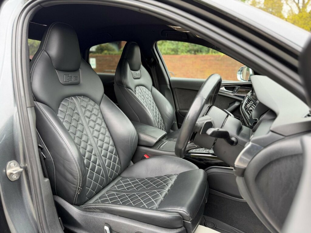 Audi S6 Saloon Saloon Black #12