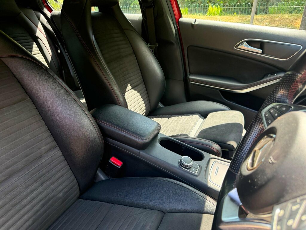 Mercedes-Benz A Class 1.6 A180 Amg Line Black #14
