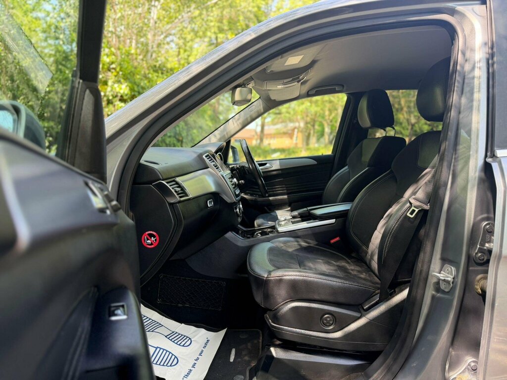 Mercedes-Benz M Class 4X4 2.1 Black #13