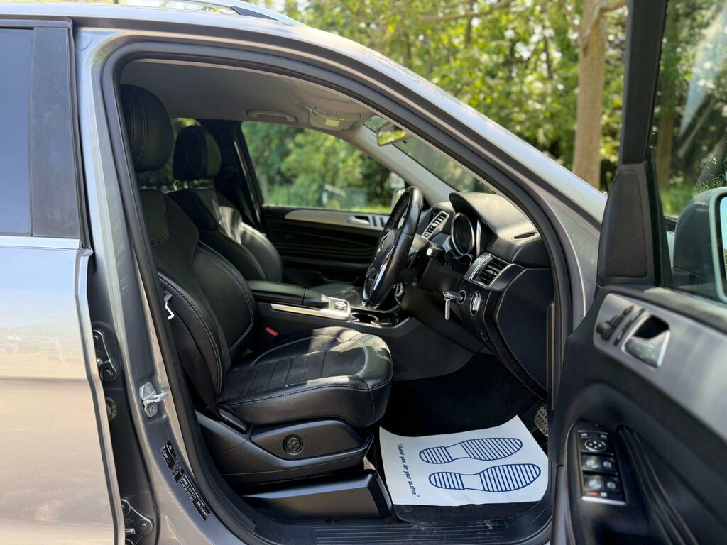 Mercedes-Benz M Class 4X4 2.1 Black #12