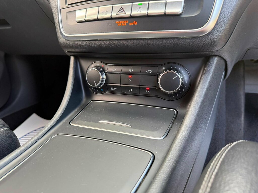 Mercedes-Benz GLA Class 220D 4Matic Amg Line Grey #22
