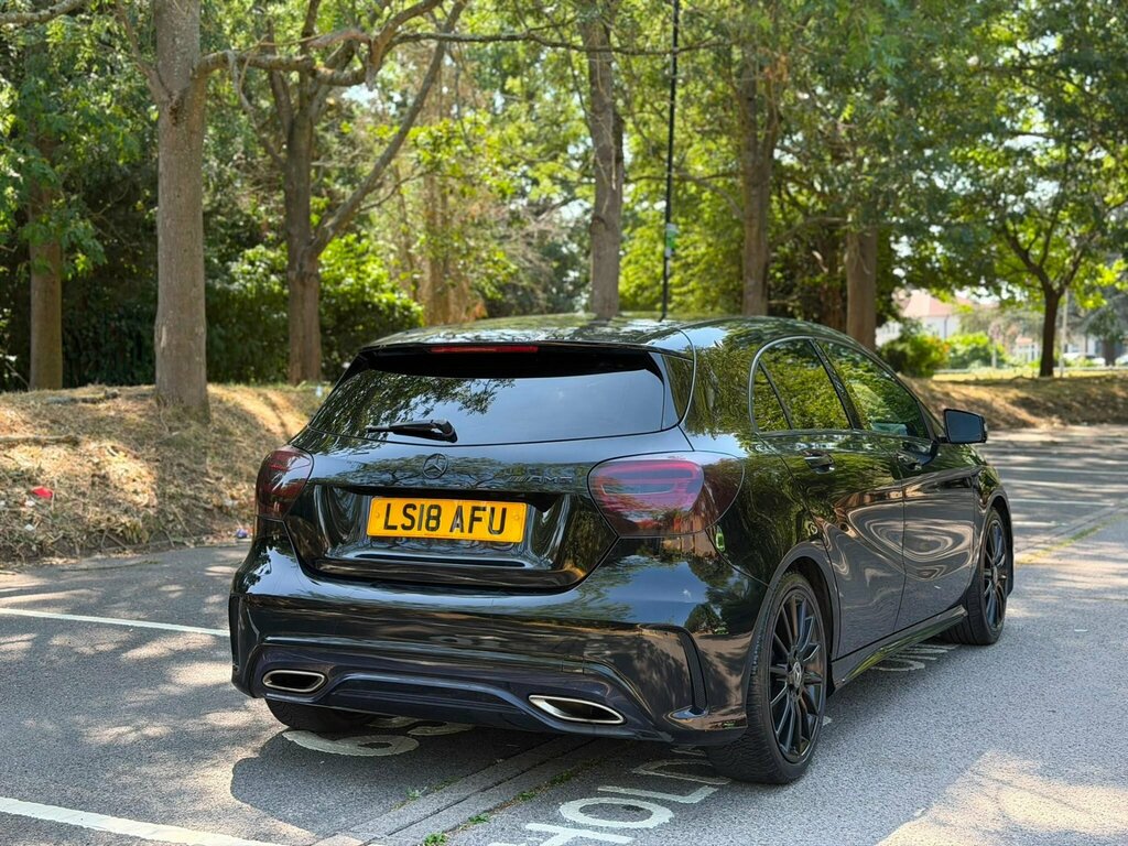 Mercedes-Benz A Class 1.6 A180 Amg Line 7G-dct Euro 6 Ss Black #4