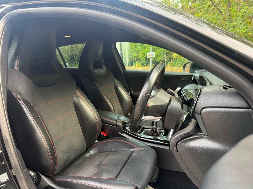 Mercedes-Benz A Class A180d Amg Line Executive Black #9