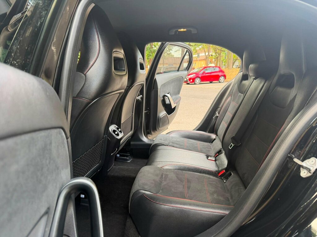 Mercedes-Benz A Class A180d Amg Line Executive Black #21