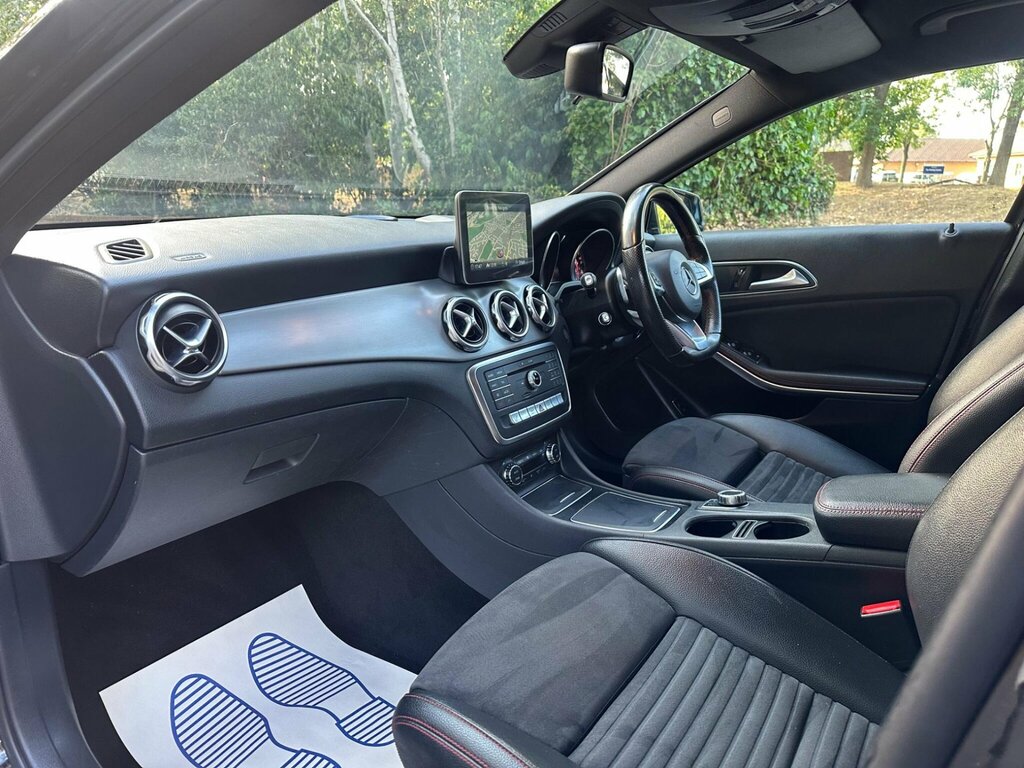 Mercedes-Benz GLA Class Gla 220D 4Matic Amg Line Prem Plus Grey #15