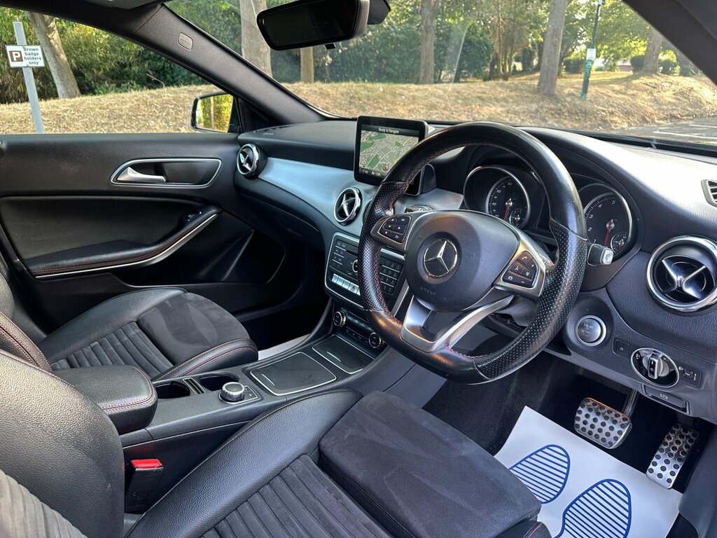 Mercedes-Benz GLA Class Gla 220D 4Matic Amg Line Prem Plus Grey #11