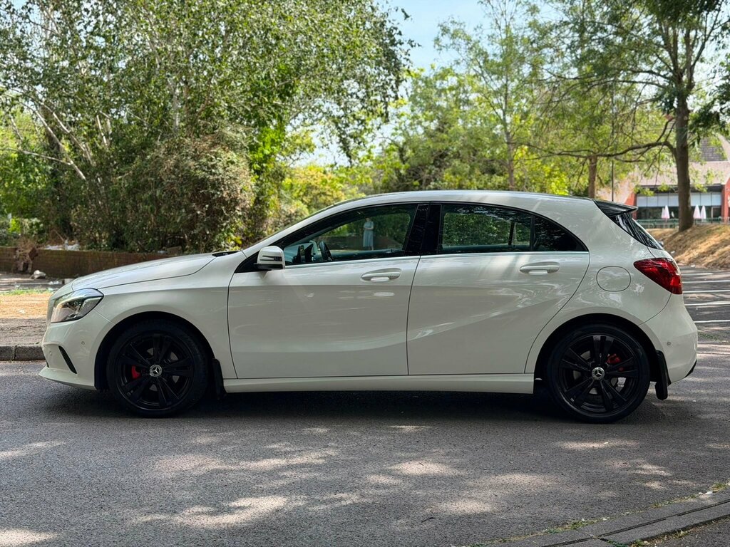 Mercedes-Benz A Class 1.5 A180d Sport Premium 7G-dct Euro 6 Ss White #6