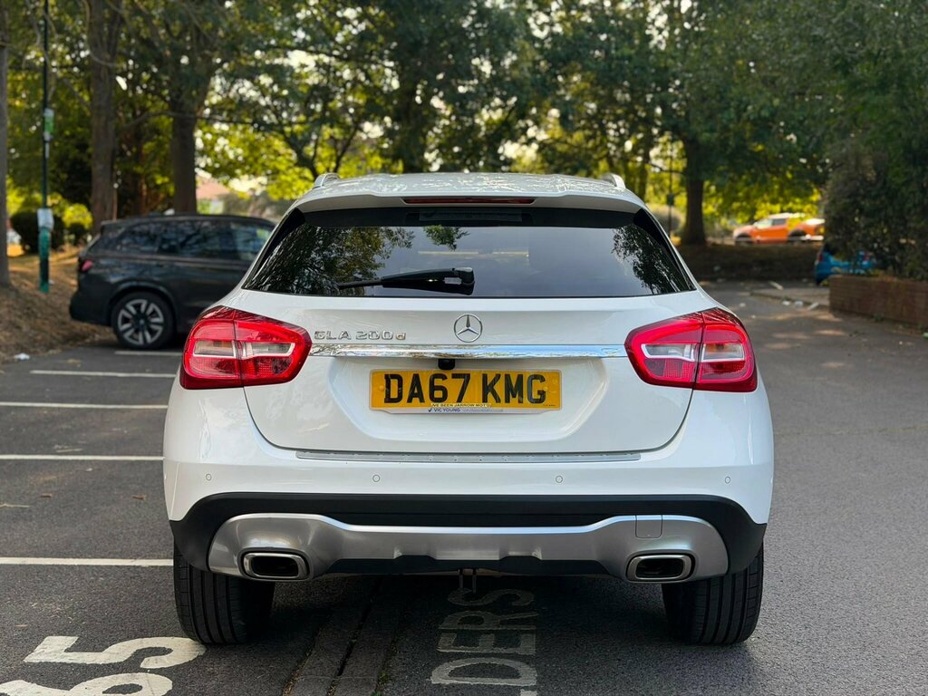 Mercedes-Benz GLA Class 2.1 Gla200d Sport Executive Euro 6 Ss White #5