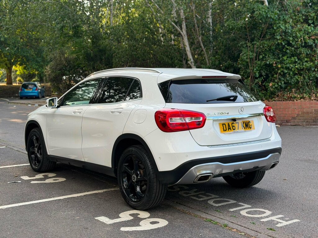Mercedes-Benz GLA Class 2.1 Gla200d Sport Executive Euro 6 Ss White #6