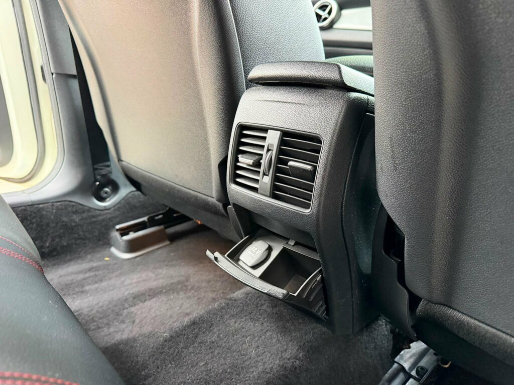 Mercedes-Benz CLA Class Estate Black #18