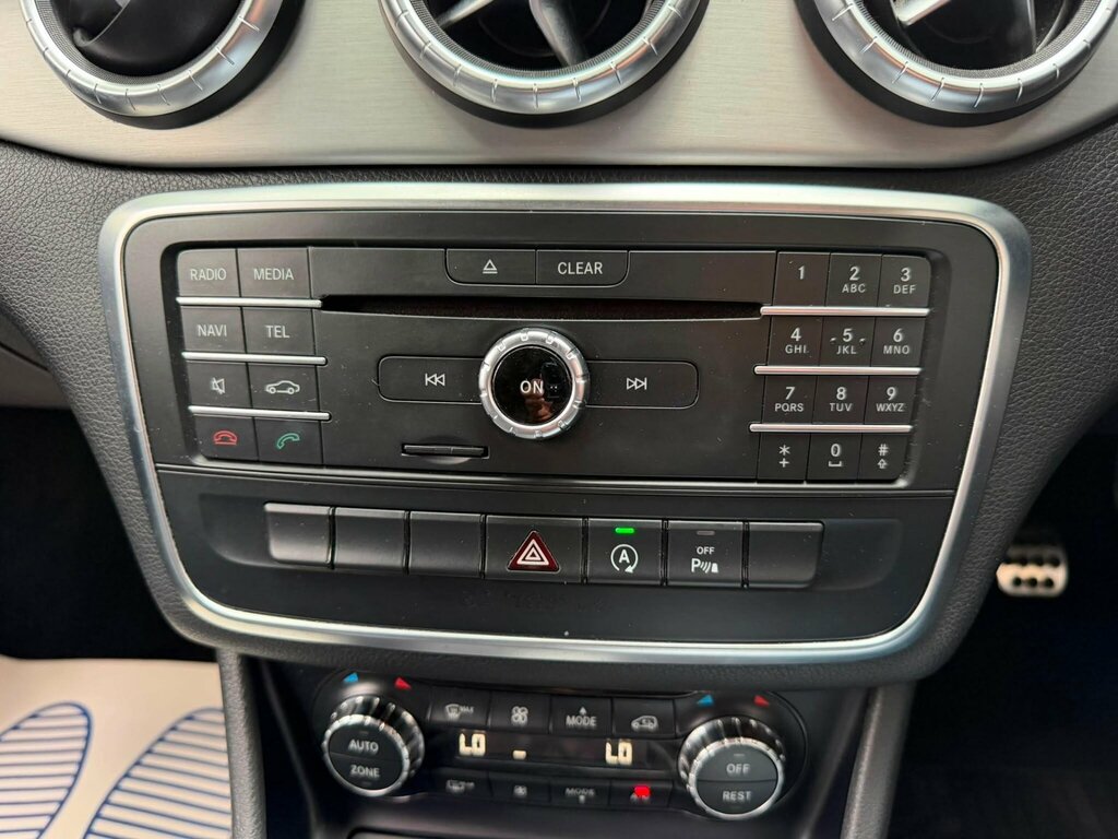 Mercedes-Benz CLA Class Estate Black #20