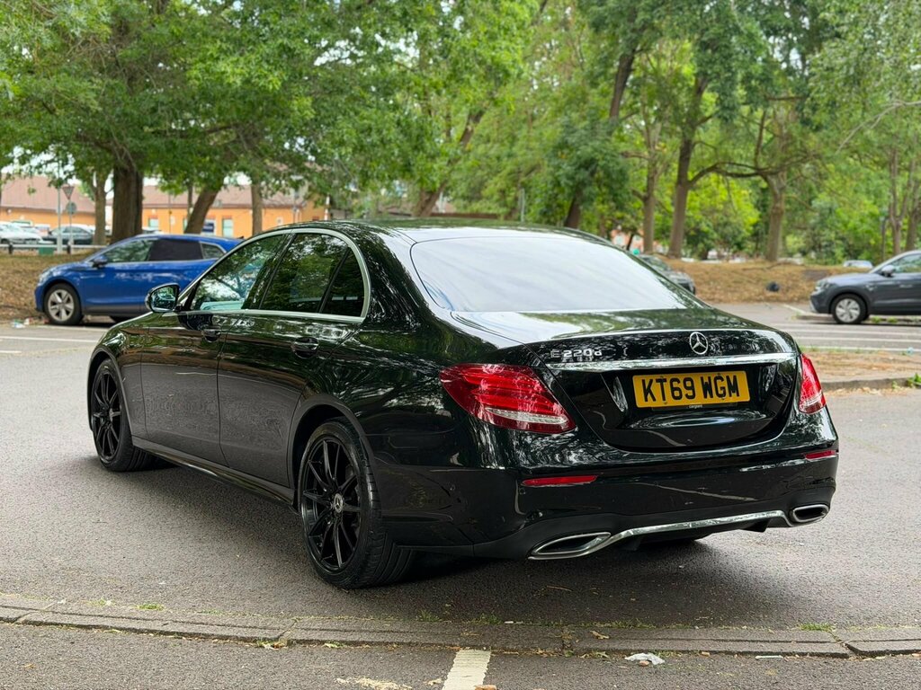 Mercedes-Benz E Class 2.0 E220d Amg Line Edition Premium G-tronic Eur Black #6