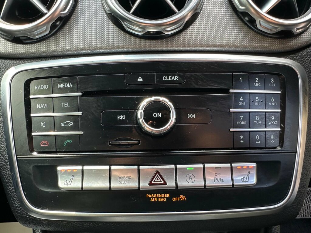 Mercedes-Benz GLA Class Gla 220D 4Matic Amg Line Executive Grey #21