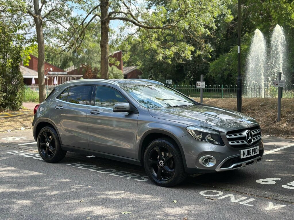Mercedes-Benz GLA Class 2.1 Gla200d Sport Executive 7G-dct Euro 6 Ss Grey