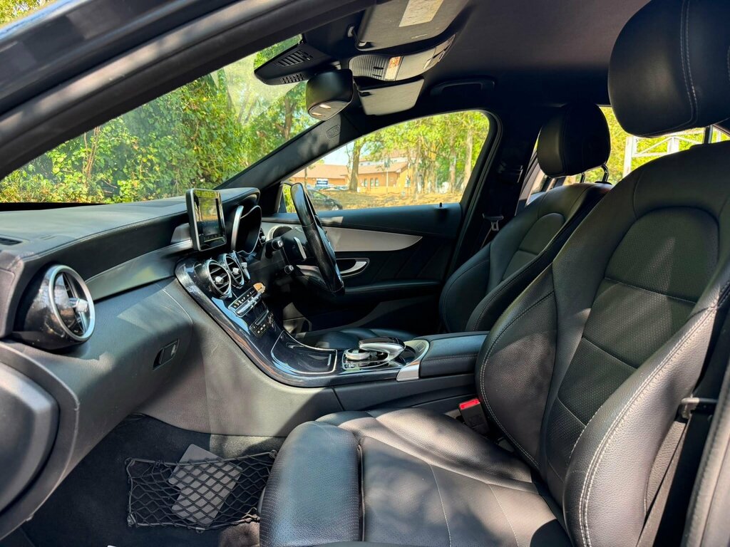 Mercedes-Benz C Class 2L Sport Black #14