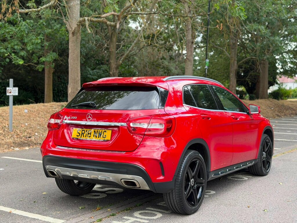 Mercedes-Benz GLA Class 1.6 Gla200 Amg Line Executive 7G-dct Euro 6 Ss Red #4