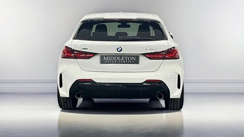 BMW 1 Series 120D Xdrive M Sport Step Hatchback White #5