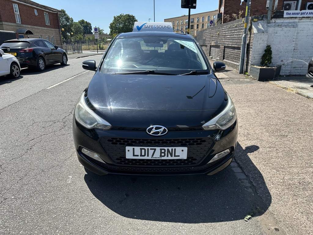 Hyundai I20 Hatchback LD17BNL Black #4