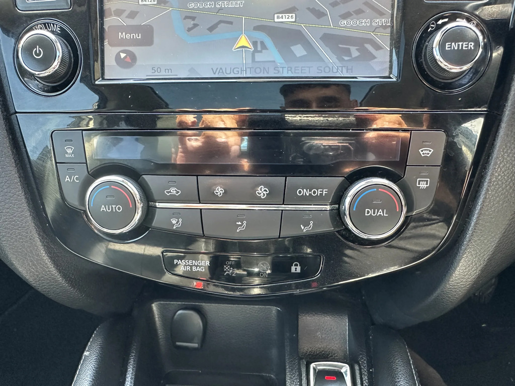 Nissan  Dci Connecta Silver #18