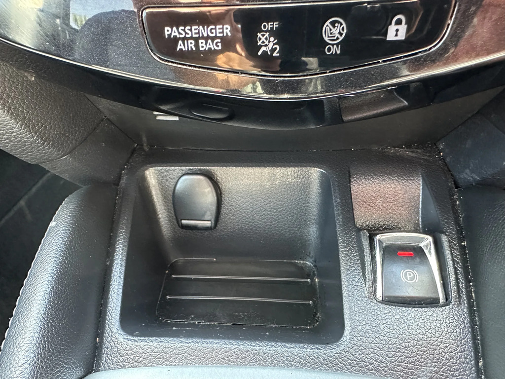 Nissan  Dci Connecta Silver #19